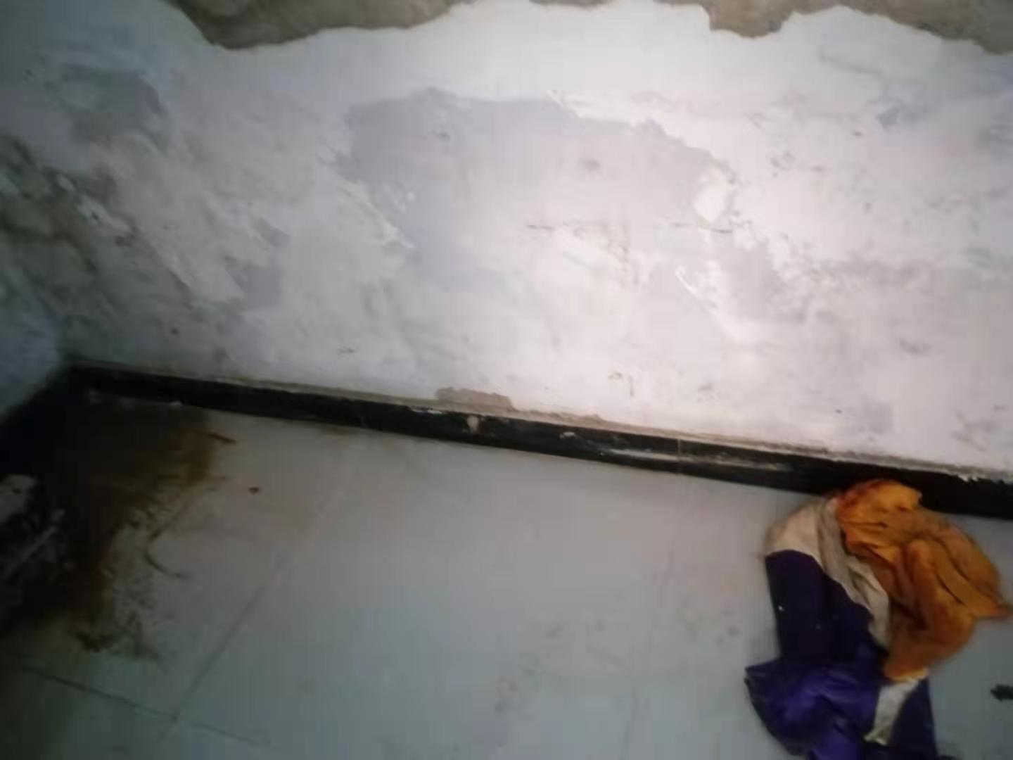 竹山家里漏水了怎么办？
